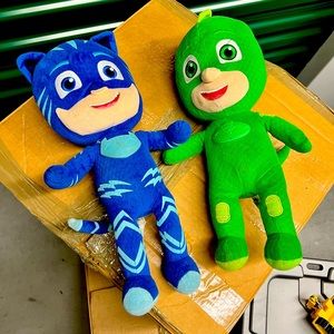 PJ masks plush characters (Catboy & Ghekko)